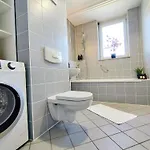 Ulmer Penthouse Für 7, Arbeitsplatz, Xxl-dachterrasse, Grill, Wii