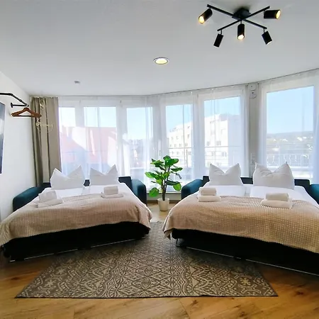 Apartment Ulmer Penthouse Für 7, Arbeitsplatz, Xxl-dachterrasse, Grill, Wii