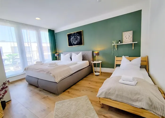 דירה Ulmer Penthouse Fuer 7, Arbeitsplatz, Xxl-dachterrasse, Grill, Wii *