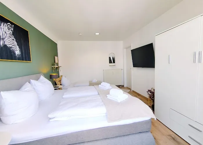 Ulmer Penthouse Fuer 7, Arbeitsplatz, Xxl-dachterrasse, Grill, Wii * אולם